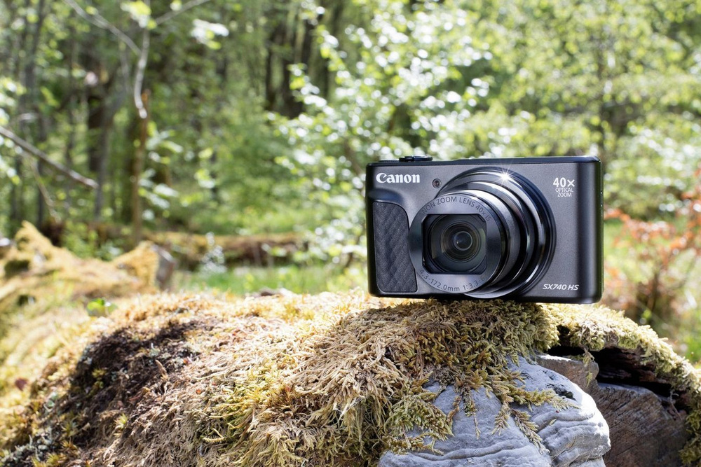 Digitálny fotoaparát Canon PowerShot SX740 HS strieborný