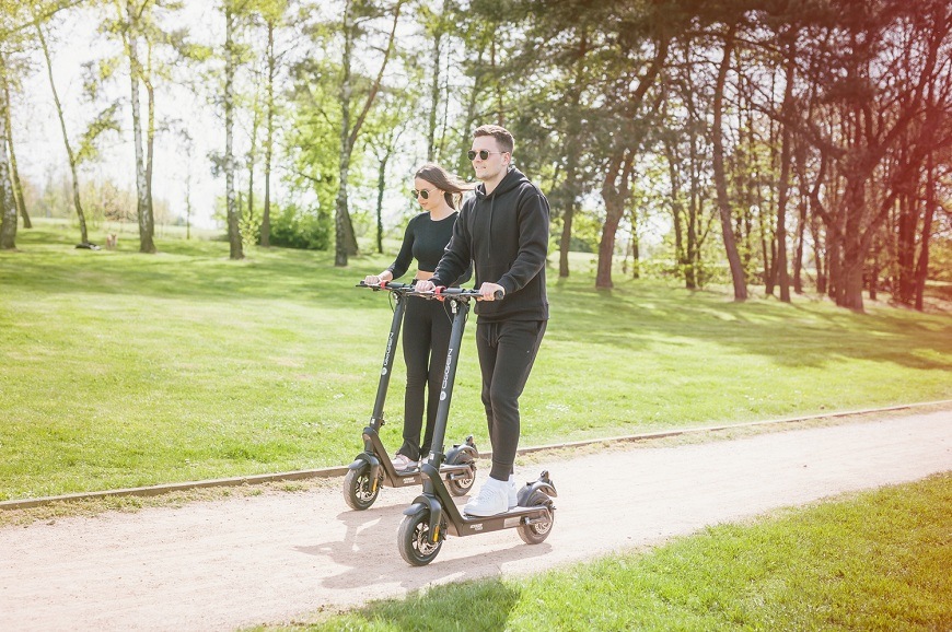 Elektrická kolobežka GoGEN VOYAGER POWER S911 čierna