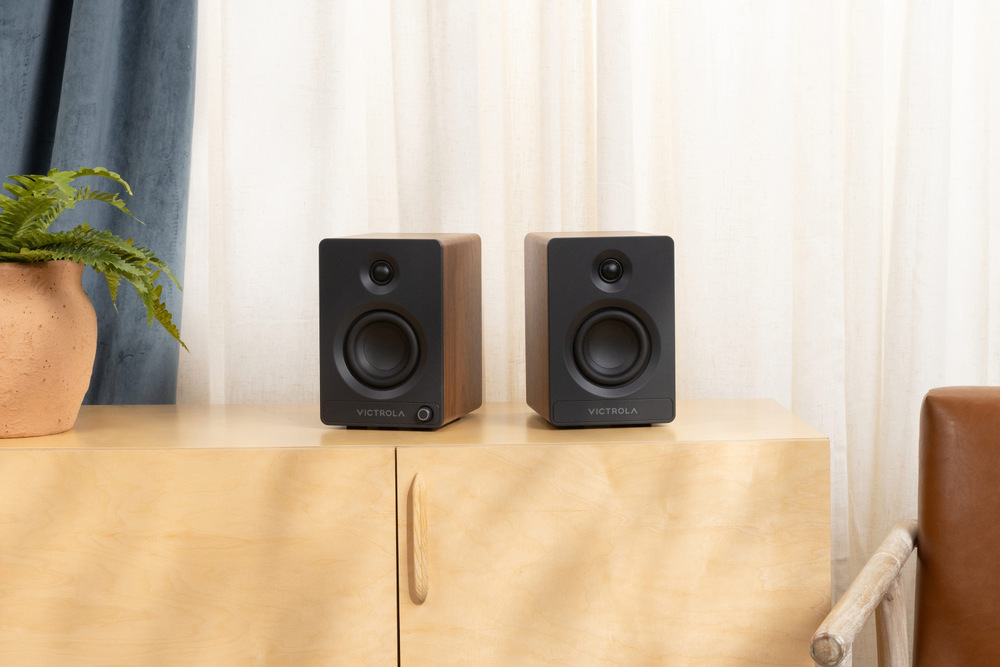 Reproduktory Victrola s výkonom 80 W