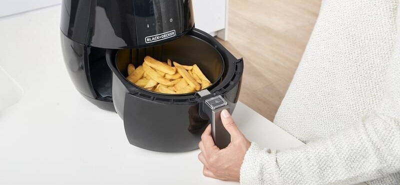 Fritéza teplovzdušná Black+Decker BXAF3500E čierna