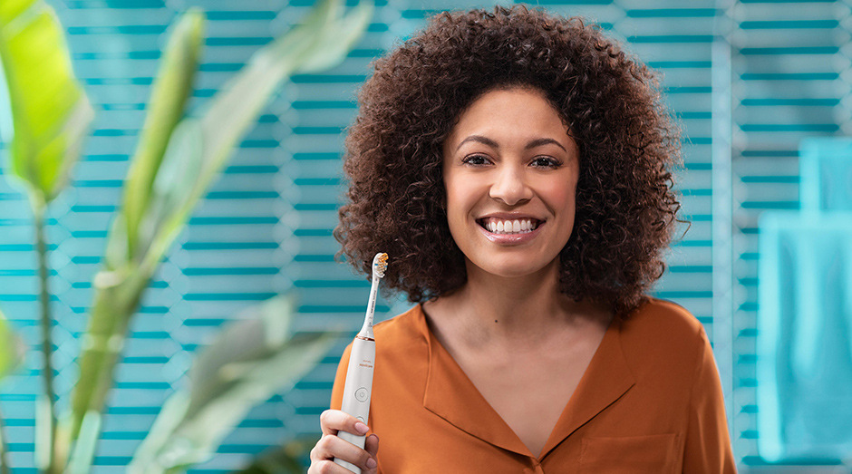 Zubná kefka Philips Sonicare 9000 DiamondClean HX9911/23 biela Zubná kefka Philips Sonicare 9000 DiamondClean HX9911/23 biela
