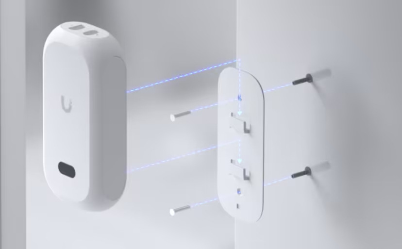 Ubiquiti UniFi AI Theta Hub, čierna