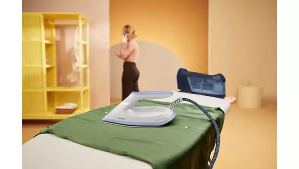 Žehliaci systém Philips PerfectCare PSG6026/20 modrý Žehliaci systém Philips PerfectCare PSG6026/20 modrý