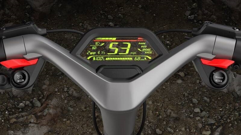 Elektrická kolobežka Segway SuperScooter GT2 Elektrická kolobežka Segway SuperScooter GT2