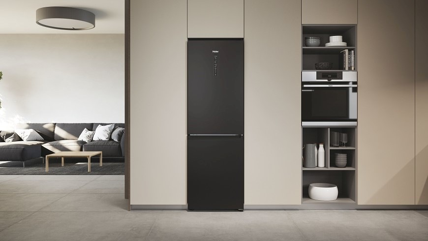Chladnička s mrazničkou Haier HDW3618DNPB čierna
