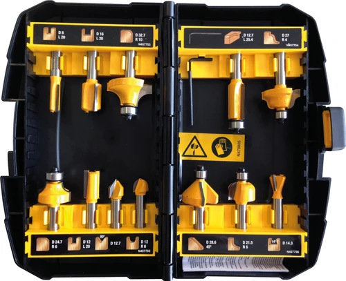 Sada fréz Dewalt DT90016 (12 ks) Súprava fréz Dewalt DT90016-QZ 12 dielov