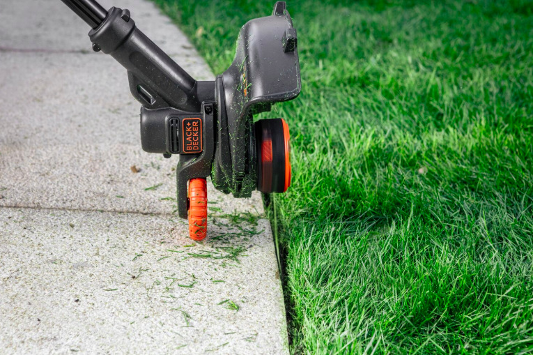 Strunová kosačka Black-Decker BCST918D1-QW (s batériou)