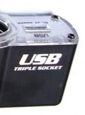 Adaptér do auta WG 3x 12V + USB s predĺžením čierny WG 3x 12V + USB s prodloužením