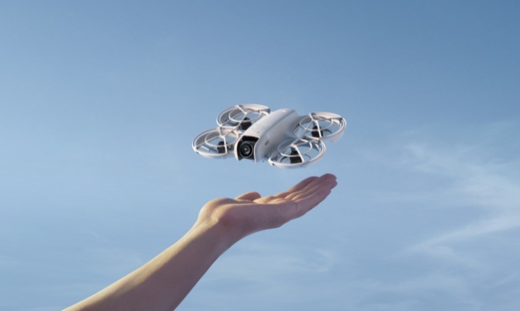 Dron DJI Neo sivý Dron DJI Neo sivý