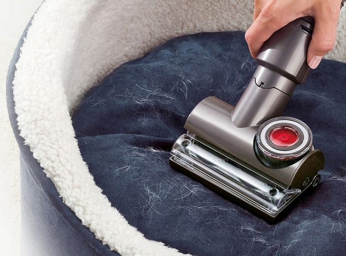Podlahový vysávač Dyson Cinetic Big Ball Absolute 2 strieborný