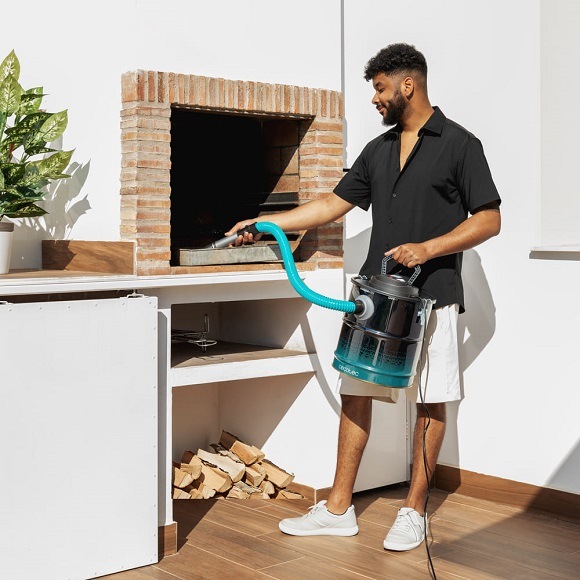 Vysávač na popol Cecotec Conga Ash 4000 Home čierny/modrý
