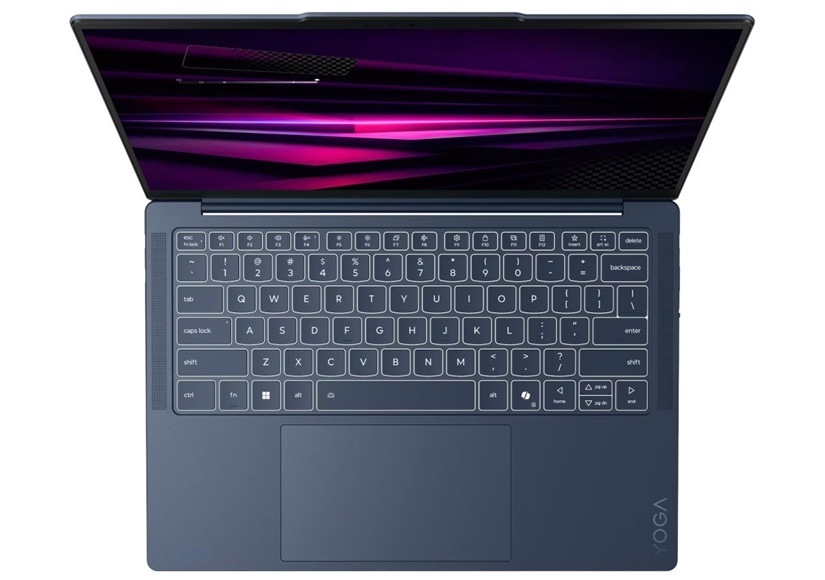 Notebook Lenovo Yoga Slim 7 14Q8Y11 modrý Detail obrázku notebooku.
