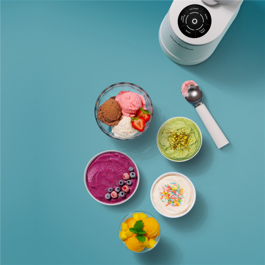Zmrzlinovač Nutribullet Chill NBD0503W biely Rôzne dezerty pripravené pomocou Nutribullet zmrzlinovača – zmrzlina, sorbet, frozen yogurt a smoothie bowl.