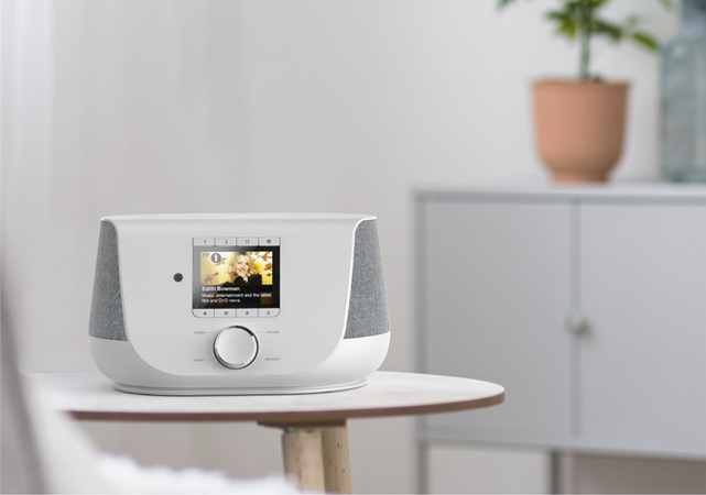 Internetový rádioprijímač s DAB+ Hama DIR3300SBT biely Internetový rádioprijímač s DAB+ Hama DIR3300SBT biely