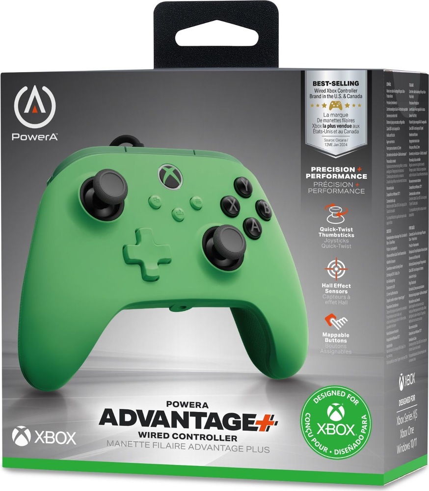 Gamepad PowerA Advantage Plus - Xbox zelený Na obrázku je maloobchodné balenie herného ovládača PowerA Advantage Plus pre Xbox. Na prednej strane krabice je vyobrazený samotný ovládač v jasne zelenom prevedení s čiernymi analógovými páčkami a tlačidlami. Vedľa neho sú uvedené hlavné funkcie, medzi ktoré patrí Hall Effect snímače páčok, rýchlo nastaviteľné analógové páčky a programovateľné zadné tlačidlá. V spodnej časti sú logá Xbox a „Designed for Xbox“, ktoré potvrdzujú kompatibilitu s konzolami Xbox Series X|S, Xbox One a počítačmi s Windows.