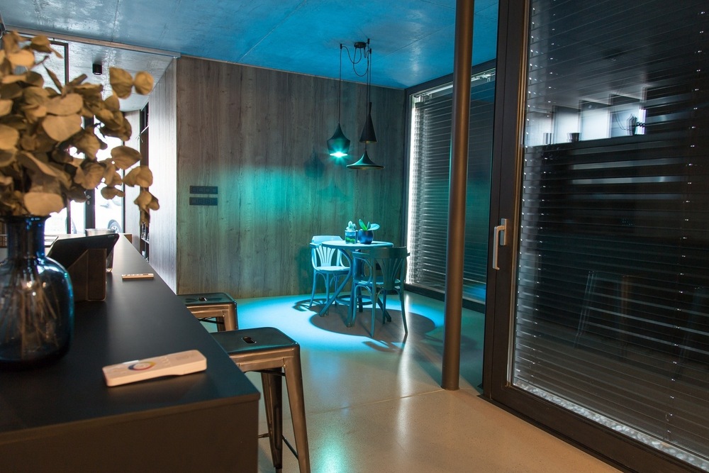 Inteligentná žiarovka IMMAX NEO SMART LED E14 6W RGB+CCT farebná a biela, stmievateľná, WiFi Inteligentná žiarovka IMMAX NEO SMART LED E14 6W RGB+CCT farebná a biela, stmievateľná, WiFi