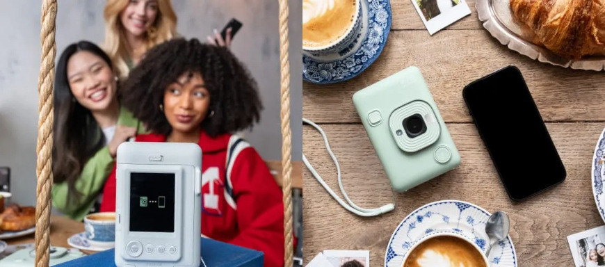 Instantný fotoaparát Fujifilm Instax mini LiPlay+ modrá Vľavo: Tri dievčatá sa fotografujú pomocou funkcie samospúšť v mobilnej aplikácii fotoaparátu Fujifilm Instax mini LiPlay+