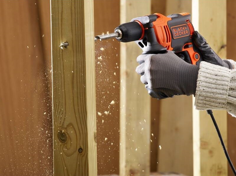 Vŕtačka Black-Decker BEH710K-QS Vŕtačka Black-Decker BEH710K-QS