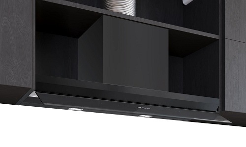 Vstavaný odsávač pár Siemens LJ97BDP60 v kuchynskej linke