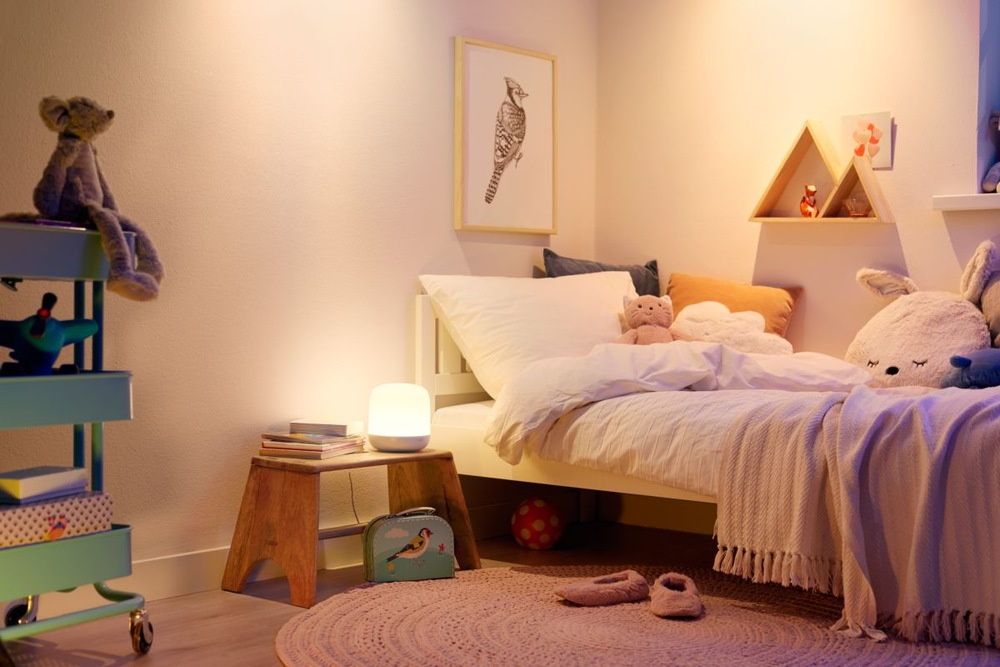 Inteligentná žiarovka Philips Smart LED Smart LED 4,9 W, E14, RB