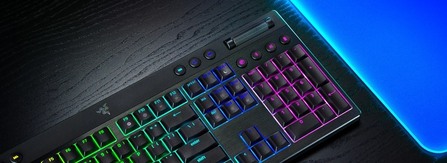 Klávesnica Razer BlackWidow V4 Low-profile HyperSpeed (Green Switch), US layout čierna Klávesnica Razer BlackWidow V4 Low-profile HyperSpeed (Green Switch), US layout čierna