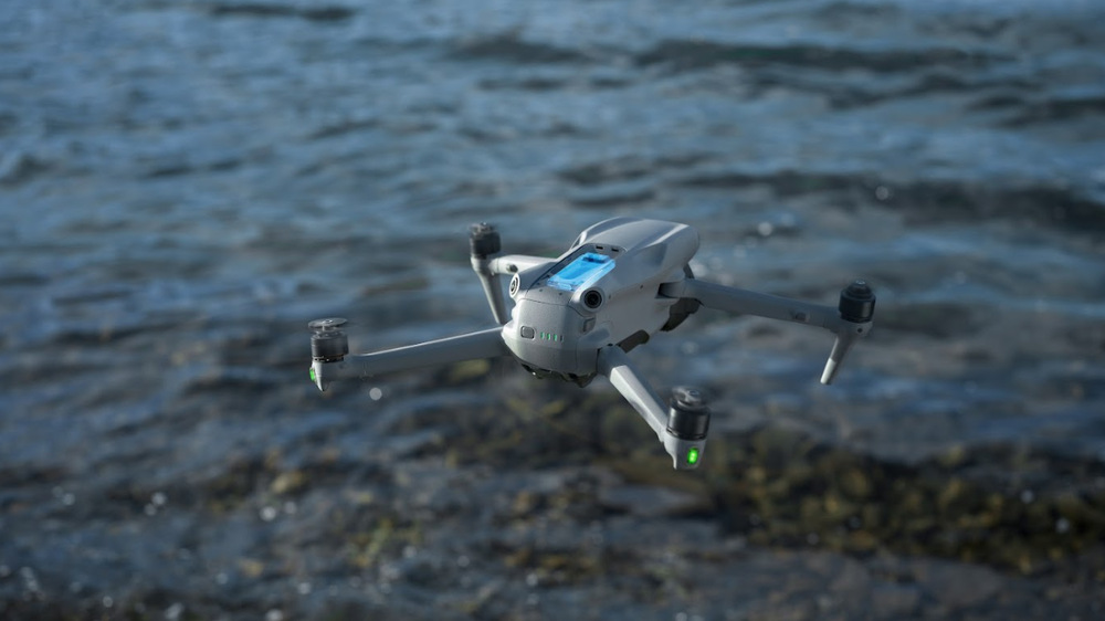 Dron DJI Air 3S Fly More Combo (RC 2) sivý Dron DJI Air 3S Fly More Combo (RC 2)