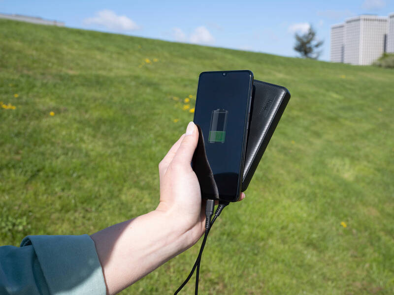 Powerbank Trust Primo ECO 15000mAh čierny Powerbank Trust Primo ECO 15000mAh čierny