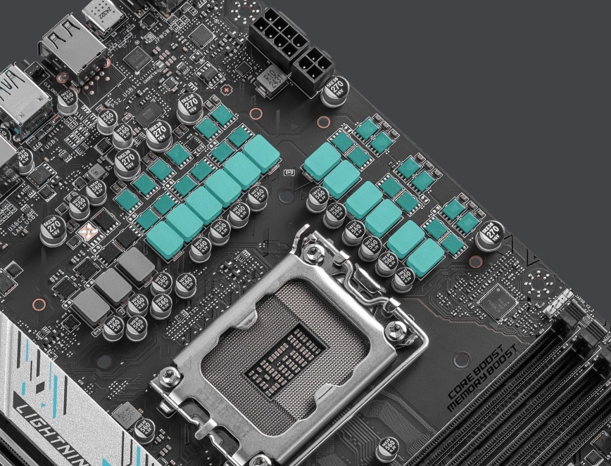 Základná doska MSI B860M GAMING PLUS WIFI Detail počítačovej základnej dosky s päticou pre procesor obklopenou radmi kondenzátorov a zelenými chladičmi.