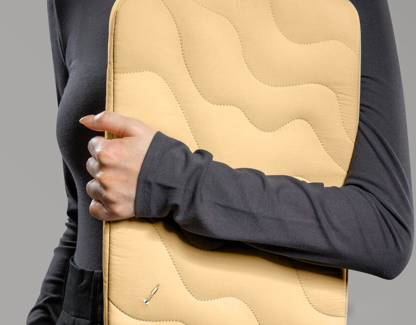 Puzdro na notebook tomtoc Terra-A27 Laptop Sleeve 14" béžové Púzdro na notebook tomtoc Terra-A27 Laptop Sleeve 14" - béžové