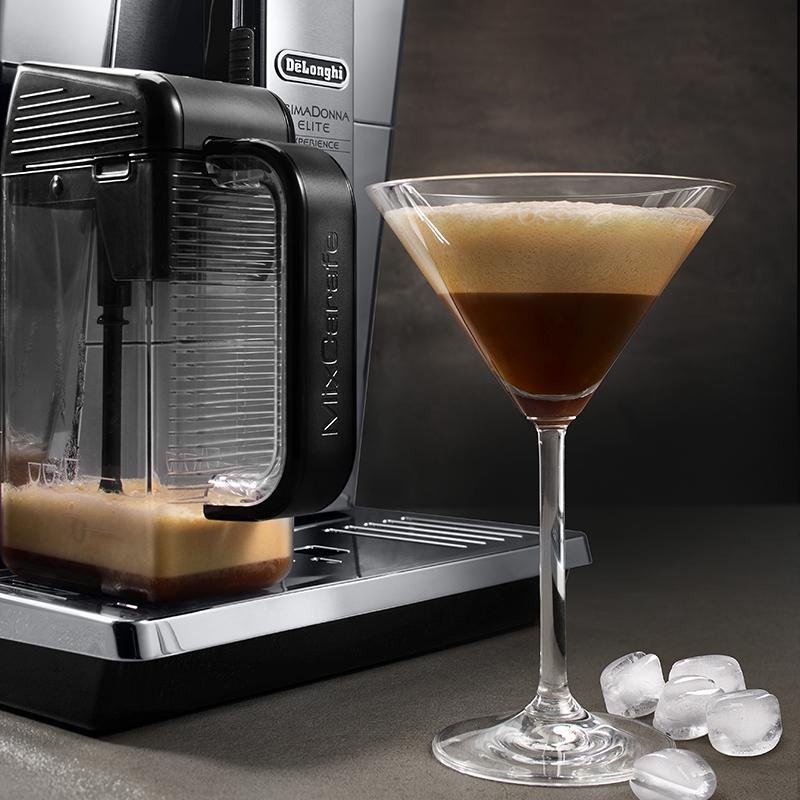 Automatický kávovar De'Longhi PrimaDonna Elite ECAM 650.85.MS strieborný Espresso De'Longhi ECAM 650.85.MS PrimaDonna Elite