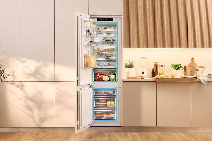 Chladnička s mrazničkou Gorenje G600 NRKI517D61WF biela „Chladnička