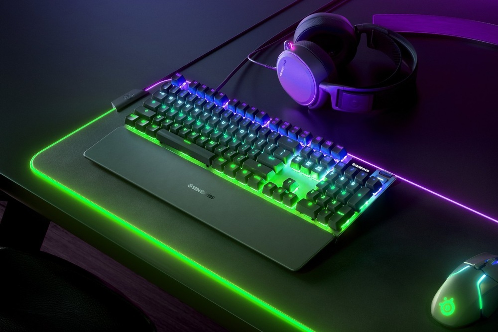 SteelSeries Apex 7 (Red Switch) US
