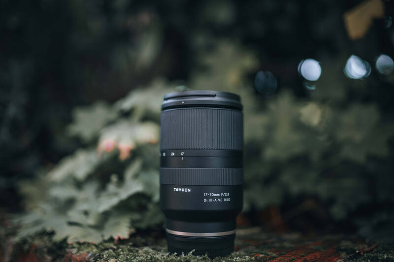 Objektív Tamron 17-70 mm F/2.8 Di III-A VC RXD (Fujifilm X) čierny Objektív Tamron 17-70 mm F/2.8 Di III-A VC RXD (Fujifilm X) čierny