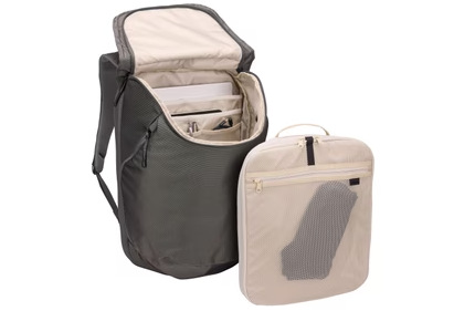 Batoh THULE Subterra 2 TSTB434 26 L, 16" antracitová farba