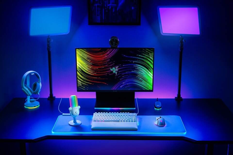Mikrofón Razer SEIRÉN V3 Chroma RGB biely Mikrofón Razer SEIRÉN V3 Chroma RGB biely