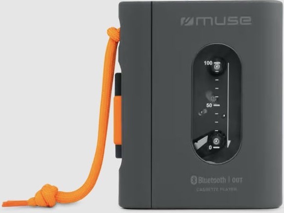 Walkman MUSE M-132WM má konektor na slúchadlá
