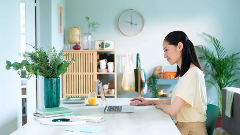 Myš Logitech M650 L sivá Myš Logitech M650 L sivá