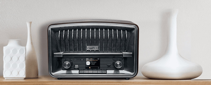 Rádioprijímač s DAB+ MUSE M-135 DBT hnedý