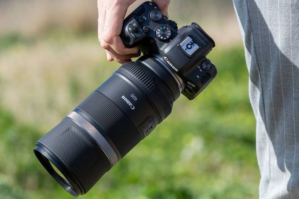 Objektív Canon RF 600 mm f/11 IS STM čierny Objektív Canon RF 600 mm f/11 IS STM čierny