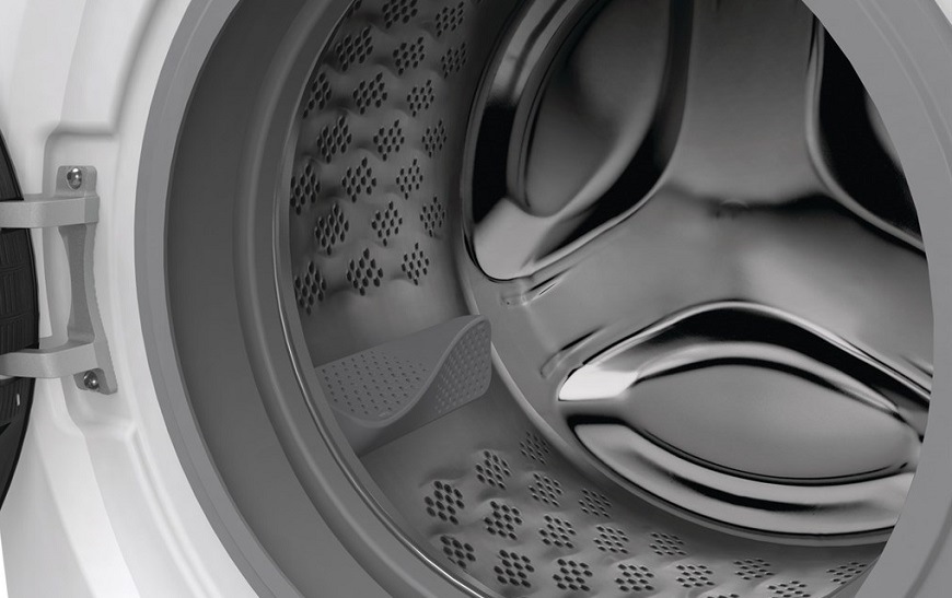 Úzka vopred plnená práčka Gorenje WEP84A1WI, biela, bubon WaveActive