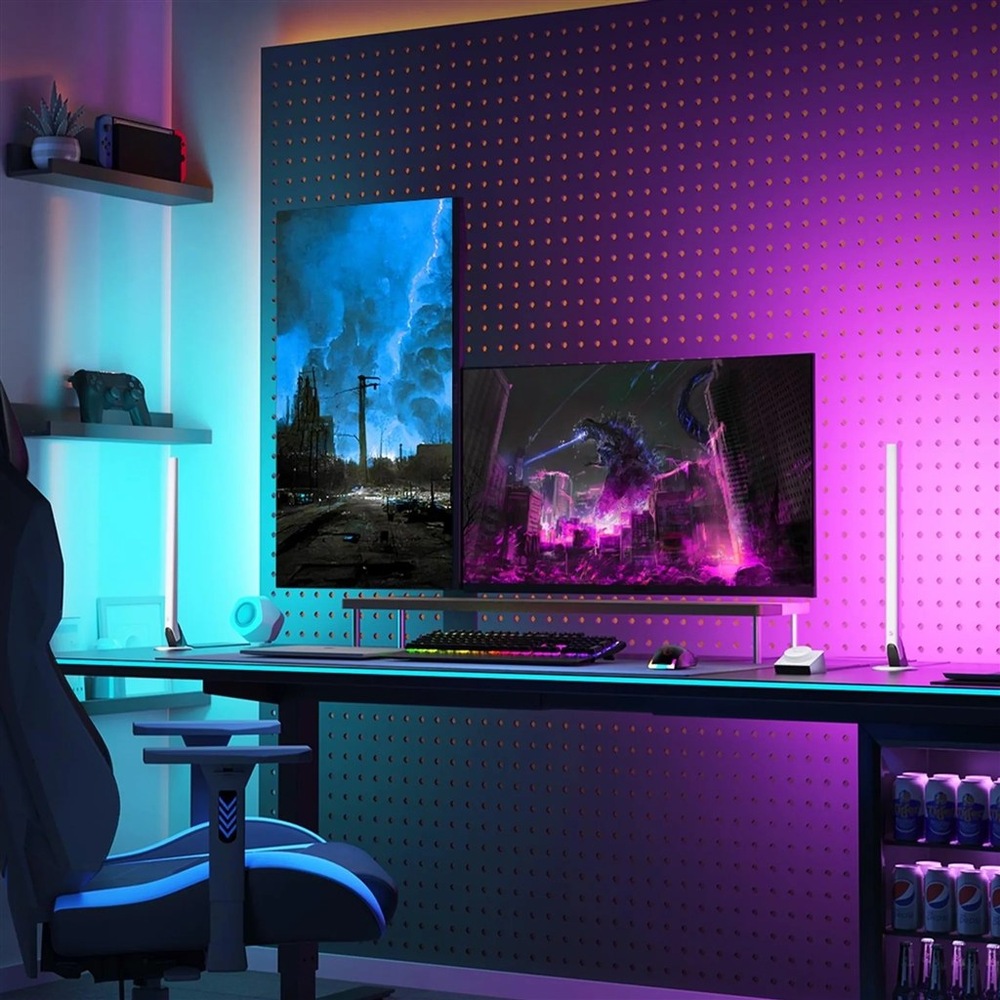 LED svetlo Govee Smart Gaming WiFi LED Panely + Smart Dual ovládač biele LED svetlo Govee Smart Gaming WiFi LED Panely v interiéri
