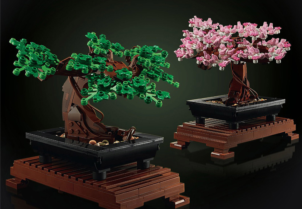 Stavebnica LEGO® Botanicals 10281 Bonsaj Stavanie bonsaje z kociek LEGO ponúka chvíľu pokoja a po dokončení vytvorí elegantnú dekoráciu.