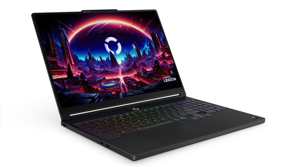Notebook Lenovo Legion 5 15AGP11 čierny Otvorený a zapnutý notebook Lenovo Legion 5 15AGP11 otočený doprava