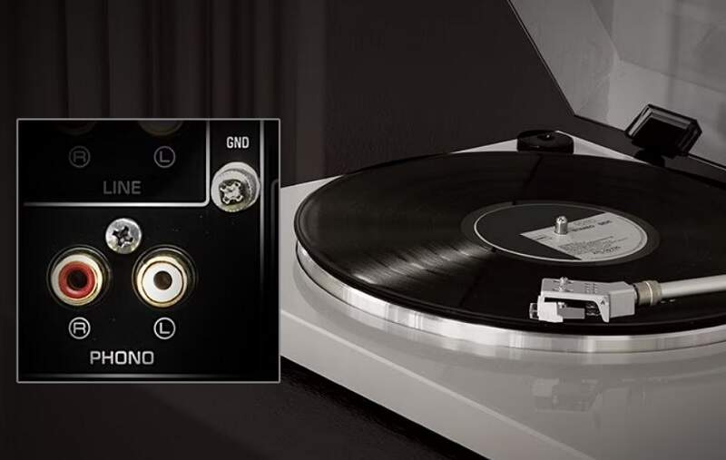 AV Receiver Yamaha R-N800A strieborný AV Receiver Yamaha R-N800A strieborný