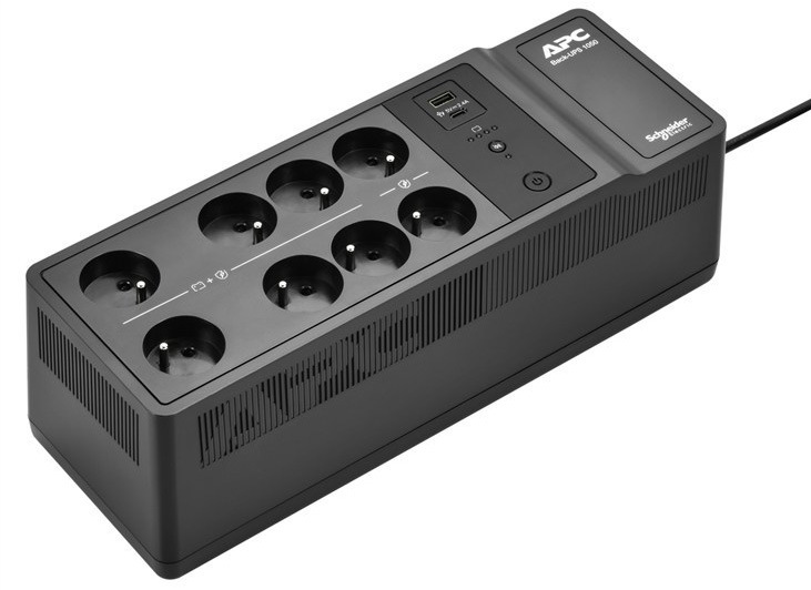 Záložný zdroj APC 1050VA 8 French outlets s výkonom 600 W a ôsmimi zásuvkami, čierna farba
