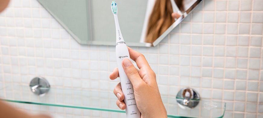 Zubná kefka TrueLife SonicBrush Clean30 Black