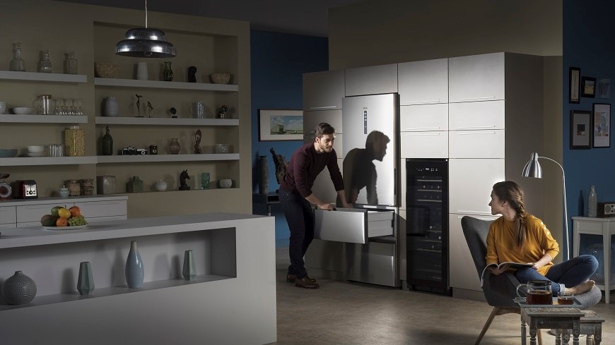Chladnička s mrazničkou Haier HTR3619ENPW biela Chladnička s mrazničkou Haier HTR3619ENPW biela