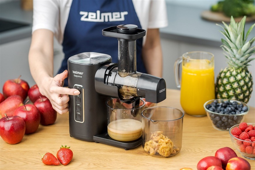 Odšťavovač Zelmer ZJP3900 čierny