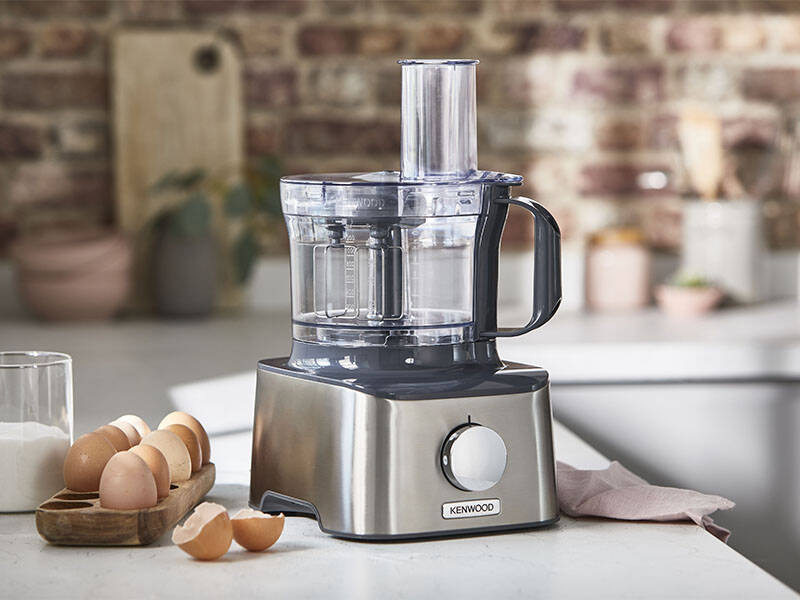 Kuchynský robot Kenwood FDM301SS Multipro compact