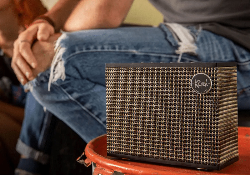 Prenosný reproduktor Klipsch Heritage Groove hnedý Prenosný reproduktor Klipsch Heritage Groove hnedý